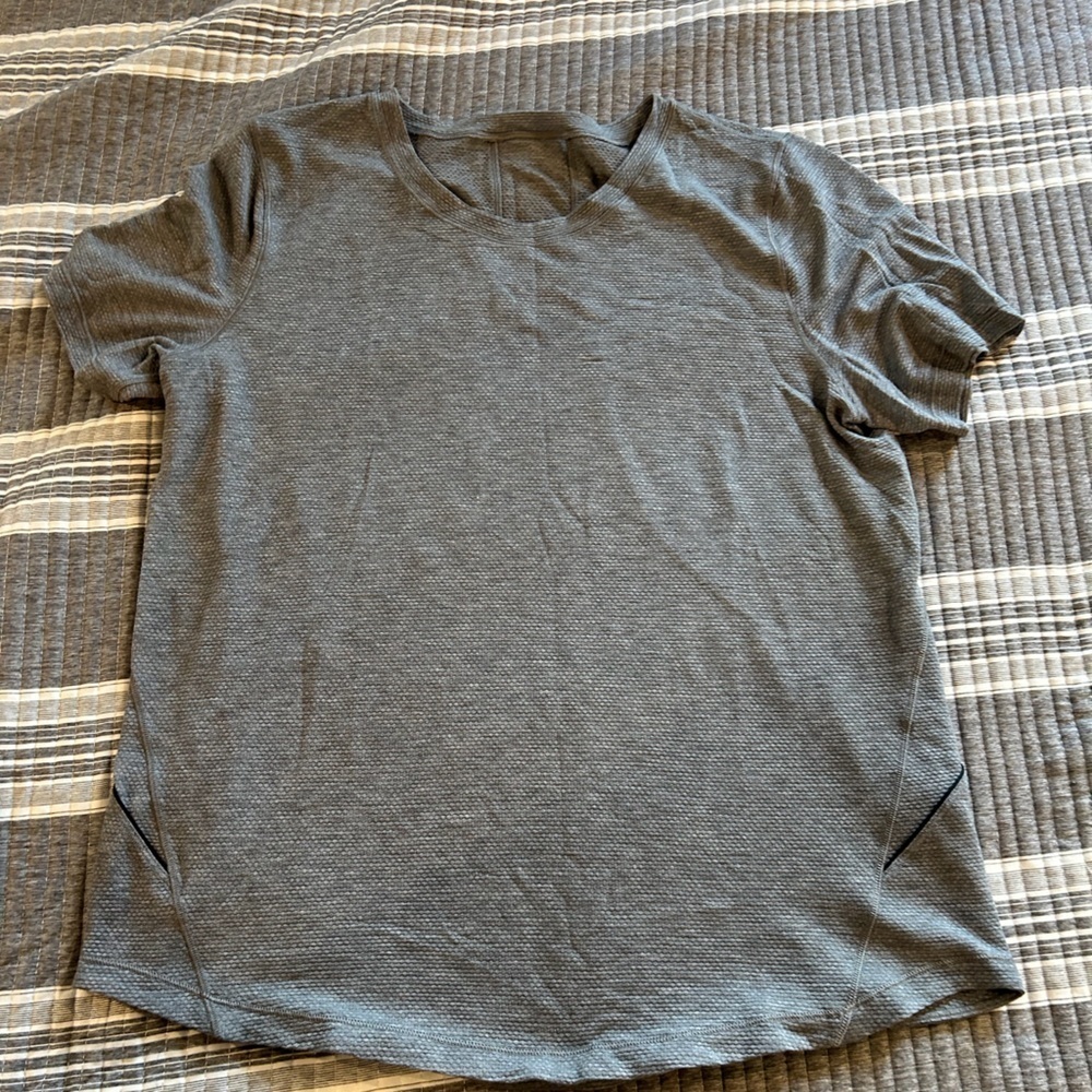 Lululemon Swiftly Gray Short Sleeve T-Shirt Size Medium
